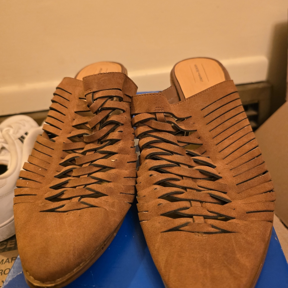 Women's Brown Suede Woven Pointed Mules
